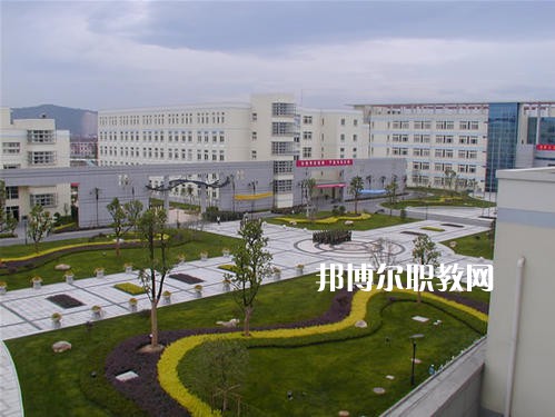 自貢職業(yè)技術學校2021年招生錄取分數(shù)線