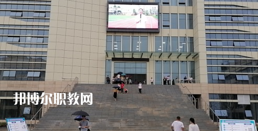滁州市應(yīng)用技術(shù)學校2021年宿舍條件 