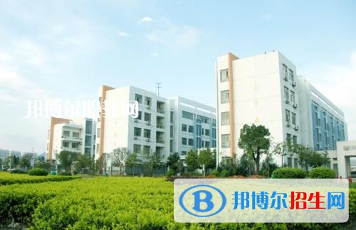 邢臺職教中心2018年報(bào)名條件、招生對象