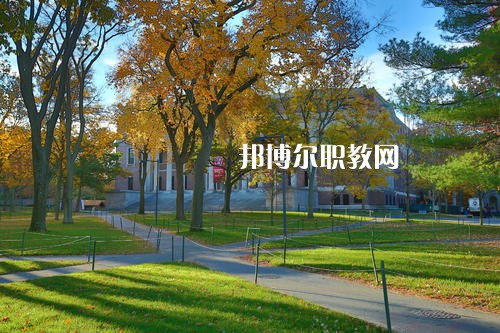 瀘州市工業(yè)技工學(xué)校2021年報(bào)名條件、招生要求