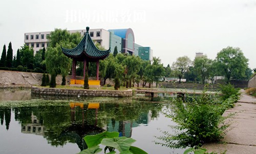 安徽理工技師學(xué)院2021年報(bào)名條件、招生要求、招生對(duì)象