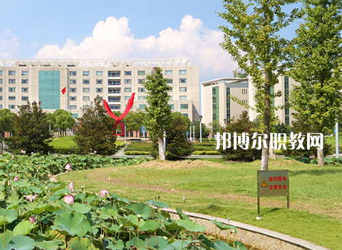 江蘇省常熟職業(yè)教育中心校怎么樣、好不好