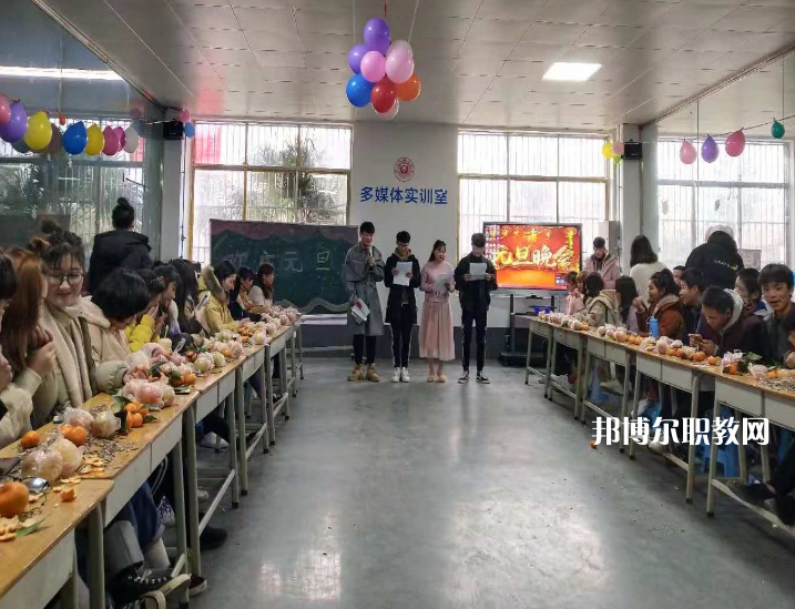 阜南技工學(xué)校2021年報(bào)名條件、招生要求、招生對象