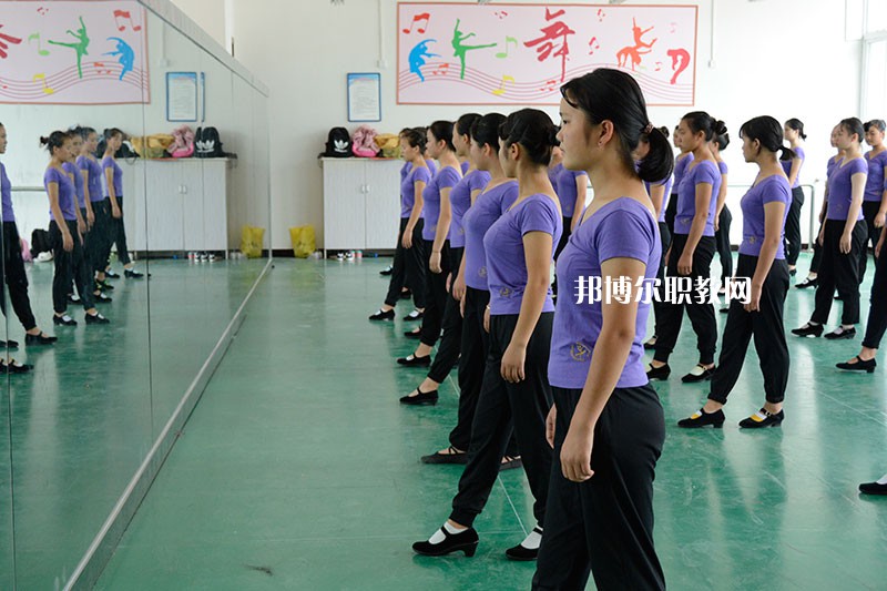 惠水中等職業(yè)學校2021年報名條件、招生要求