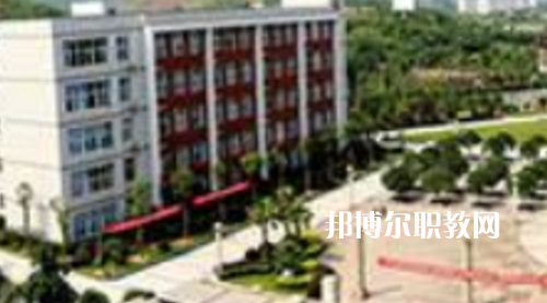 務(wù)川中等職業(yè)學(xué)校2021年報(bào)名條件、招生要求、招生對(duì)象