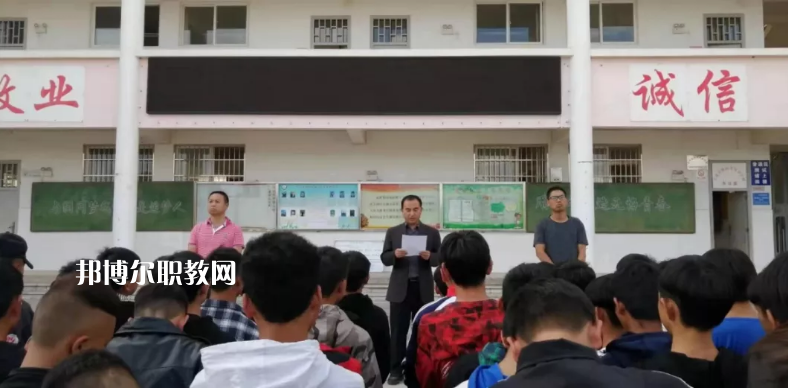 華寧縣職業(yè)高級(jí)中學(xué)2021年招生錄取分?jǐn)?shù)線(xiàn)