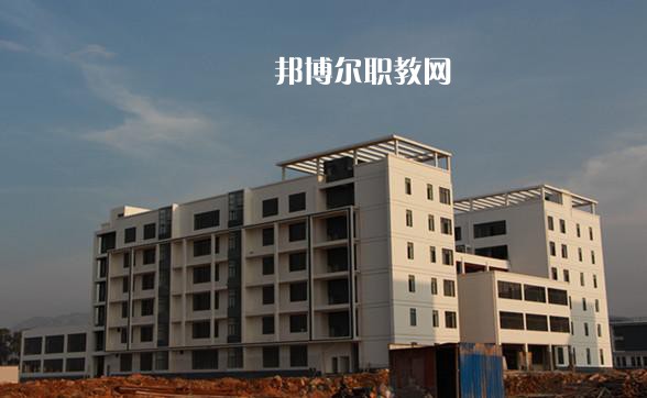 紅河州衛(wèi)生學(xué)校2021年學(xué)費(fèi)、收費(fèi)多少