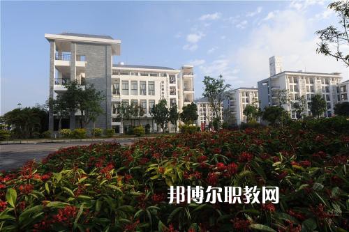 普洱農業(yè)學校2網(wǎng)站網(wǎng)址