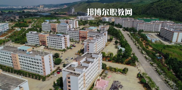 文山農(nóng)業(yè)學(xué)校2021年報(bào)名條件、招生要求、招生對象