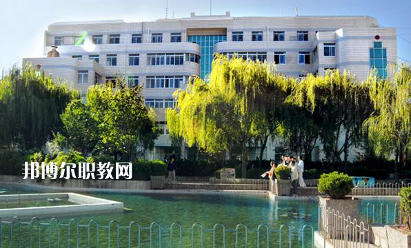 大理衛(wèi)生學(xué)校地2021年學(xué)費、收費多少