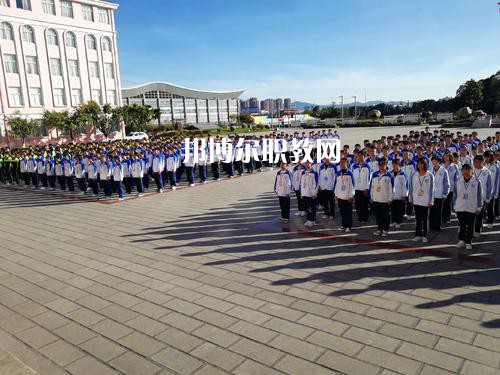 玉溪工業(yè)財貿(mào)學(xué)校2021年報名條件、招生要求、招生對象