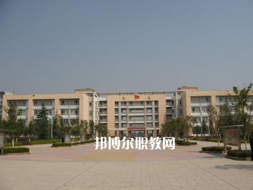 嵩明職業(yè)高級中學(xué)怎么樣、好不好