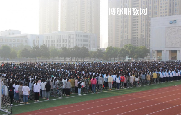 江蘇徐州醫(yī)藥高等職業(yè)學(xué)校2022年報名條件、招生要求、招生對象
