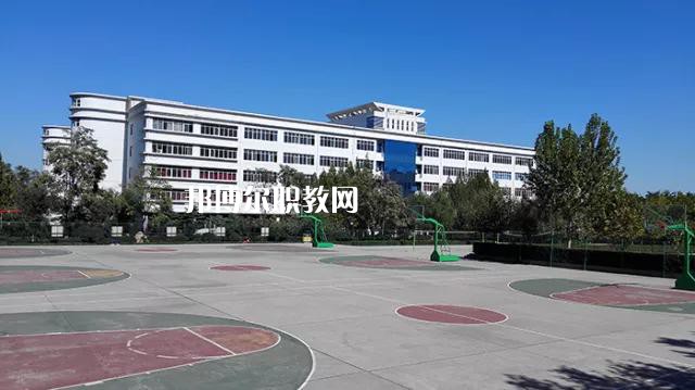 石家莊高級(jí)技工學(xué)校2022年報(bào)名條件、招生要求、招生對(duì)象