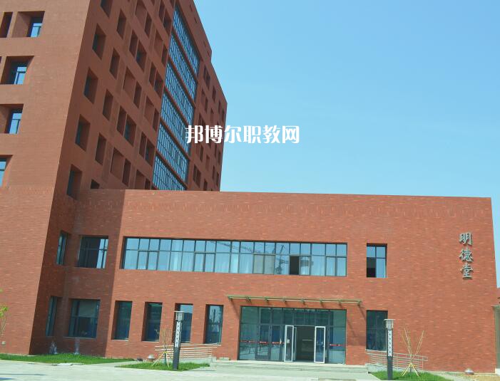 張家口機(jī)械工業(yè)學(xué)校2022年報(bào)名條件、招生要求、招生對(duì)象
