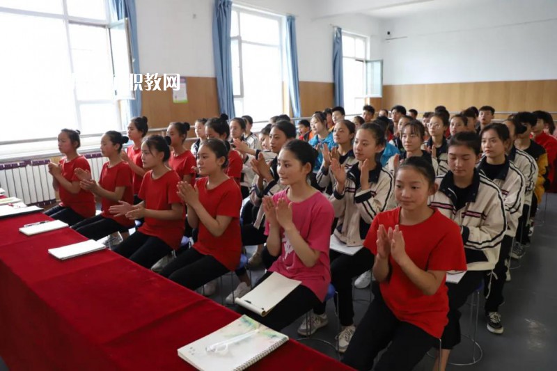 蘭州慈愛實(shí)驗藝術(shù)職業(yè)學(xué)校網(wǎng)站網(wǎng)址