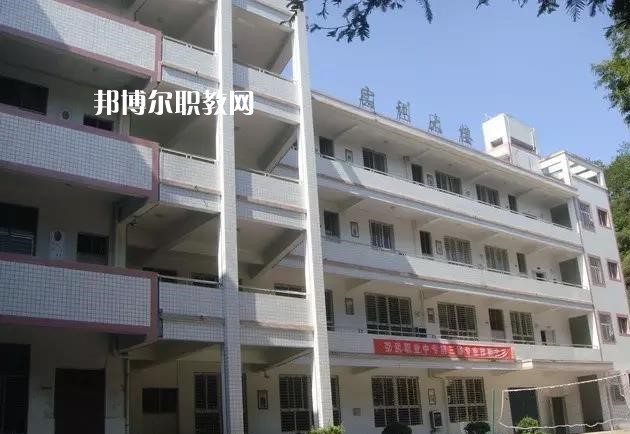 重慶五里店職業(yè)中學(xué)2022年報(bào)名條件、招生要求、招生對(duì)象 