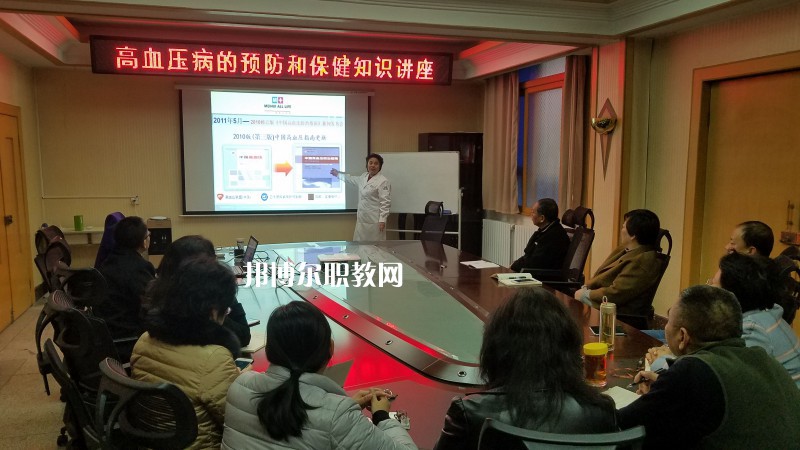 西安鐵路高級技工學校2022年報名條件、招生要求、招生對象