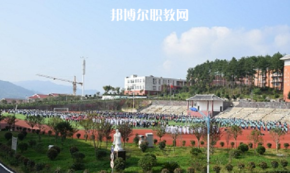 德慶縣中等職業(yè)學(xué)校怎么樣、好不好