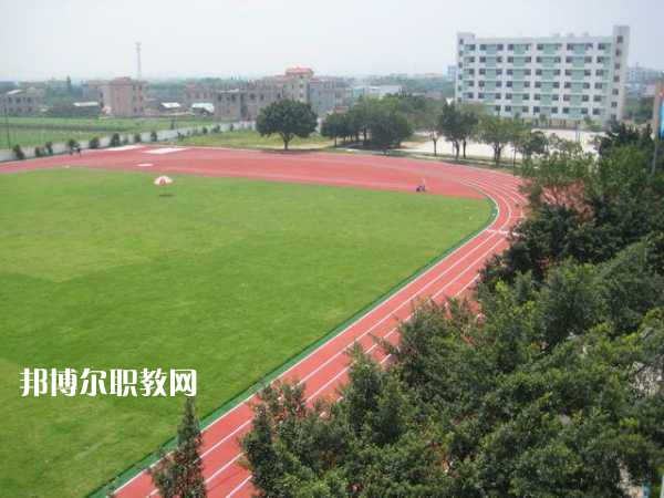 重慶航運旅游學(xué)校怎么樣、好不好