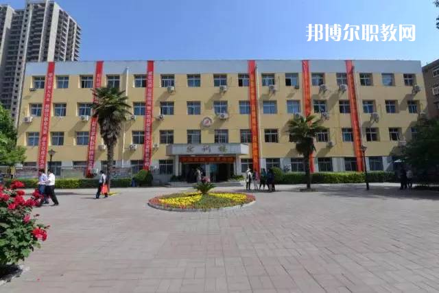 邯鄲第二職業(yè)中學(xué)2022年報名條件、招生要求、招生對象