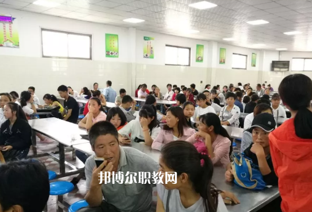 甘谷職業(yè)中等專業(yè)學(xué)校2022年報(bào)名條件、招生要求、招生對(duì)象 