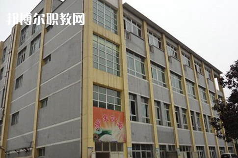 貴陽白云區(qū)職業(yè)技術(shù)學(xué)校2022年報(bào)名條件、招生要求、招生對象