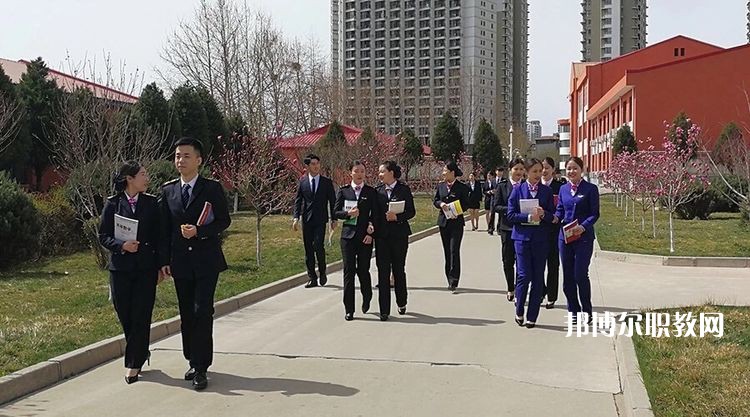 秦皇島渤?？萍贾械葘I(yè)學校2022年報名條件、招生要求、招生對象