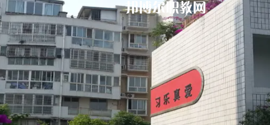 天府成人中等專業(yè)學(xué)校2022年報(bào)名條件、招生要求、招生對象