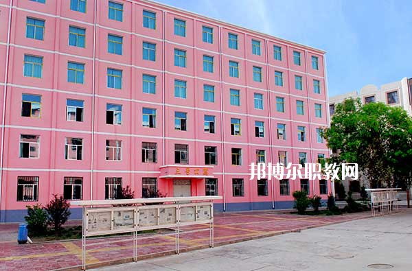 甘肅理工中等專業(yè)學校2022年學費、收費多少