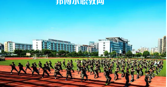 四川商貿(mào)學(xué)校怎么樣、好不好