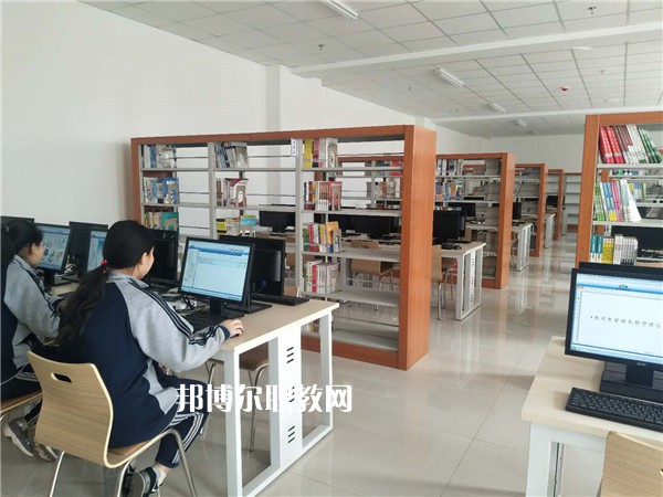 廊坊電子信息工程學(xué)校2022年報名條件、招生要求、招生對象
