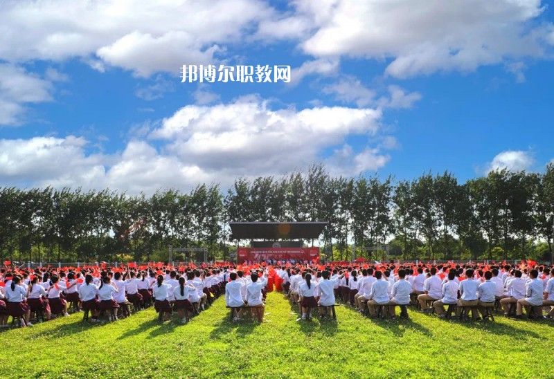 江蘇溧陽(yáng)中等專業(yè)學(xué)校2022年學(xué)費(fèi)、收費(fèi)多少