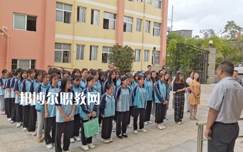 遵義市紅花崗區(qū)經濟職業(yè)技術學校2022年報名條件、招生要求、招生對象