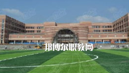 遵義航天工業(yè)學(xué)校2022年學(xué)費(fèi)、收費(fèi)多少