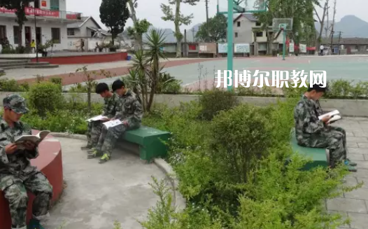 遵義南方白酒中等專業(yè)學校2022年學費、收費多少