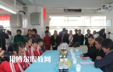 貴州盤州職業(yè)技術(shù)學(xué)校2022年學(xué)費、收費多少