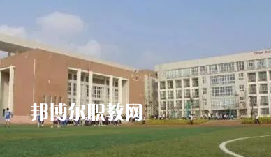 銅仁中等職業(yè)學校2022年學費、收費多少