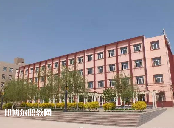 張家口工程技術(shù)學校2022年報名條件、招生要求、招生對象