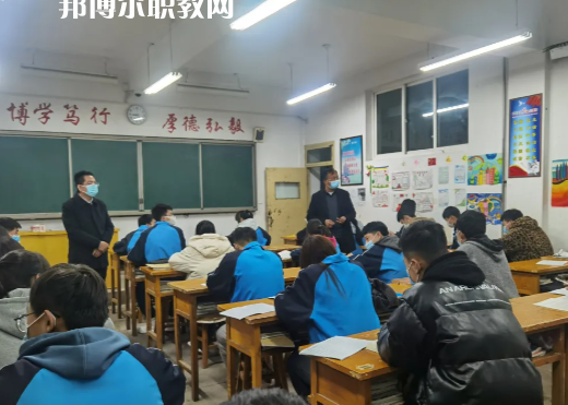 平?jīng)隼砉ぶ械葘?zhuān)業(yè)學(xué)校2022年招生錄取分?jǐn)?shù)線 
