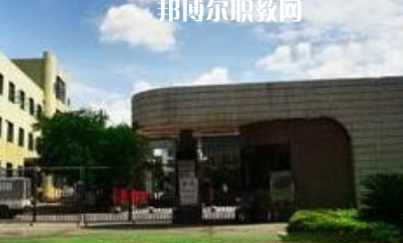 西昌第一職業(yè)技術(shù)中學(xué)2022年報(bào)名條件、招生要求、招生對(duì)象