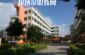 四川省德昌縣職業(yè)高級(jí)中學(xué)2022年報(bào)名條件、招生要求、招生對(duì)象