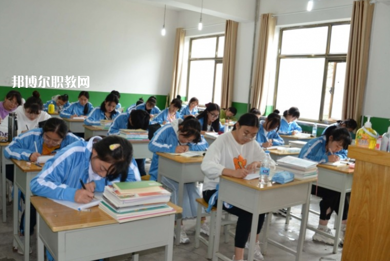 甘肅省廣播電視學(xué)校2022年報(bào)名條件、招生要求、招生對(duì)象