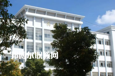 鹽源職業(yè)技術(shù)中學(xué)校2022年報名條件、招生要求、招生對象