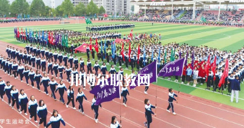 河北曲陽雕刻學(xué)校2022年報(bào)名條件、招生要求、招生對象