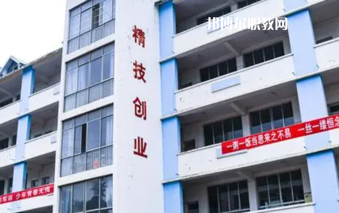 貴州龍里中等職業(yè)學(xué)校2022年報(bào)名條件、招生要求、招生對(duì)象