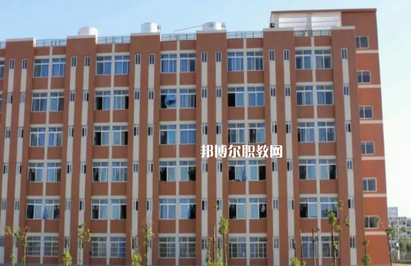 西昌現(xiàn)代職業(yè)技術(shù)學(xué)校2022年報名條件、招生要求、招生對象