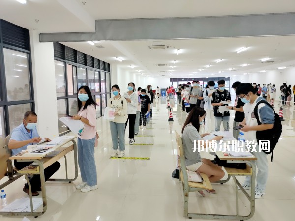 六安市職業(yè)學校(中專部)怎么樣、好不好