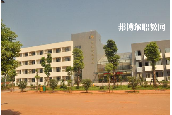 會(huì)東縣職業(yè)技術(shù)學(xué)校2022年報(bào)名條件、招生要求、招生對(duì)象