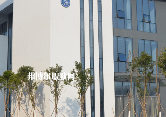 江蘇東臺(tái)中等專業(yè)學(xué)校2022年報(bào)名條件、招生要求、招生對(duì)象
